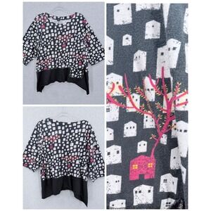 Cupcake Top Womens OS Black House Print Cotton Sharkbite Hem Pocket Lagenlook
